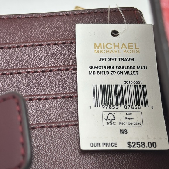 Michael Kors Jet Set Medium Two-Tone
Logo Wallet
Wallet OXBLOOD MULTI COLOR - Picture 12 of 13